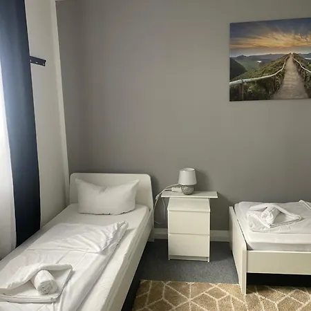 Appartamento Goldstar Naehe Messe Sarstedt