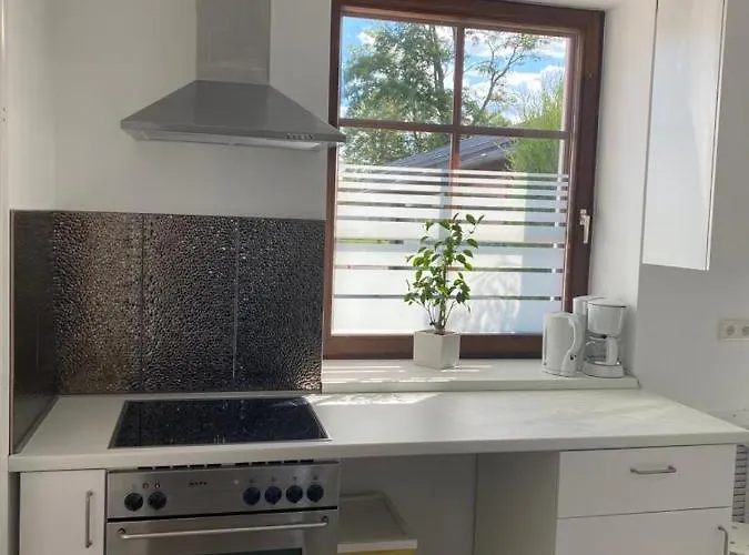 Goldstar Naehe Messe 公寓 萨尔斯塔特