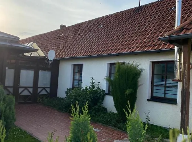 Goldstar Naehe Messe 公寓 萨尔斯塔特